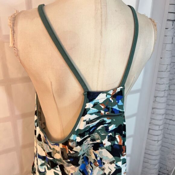 Free people movement hotshot jumper in evergreen print size medium - Picture 8 of 13